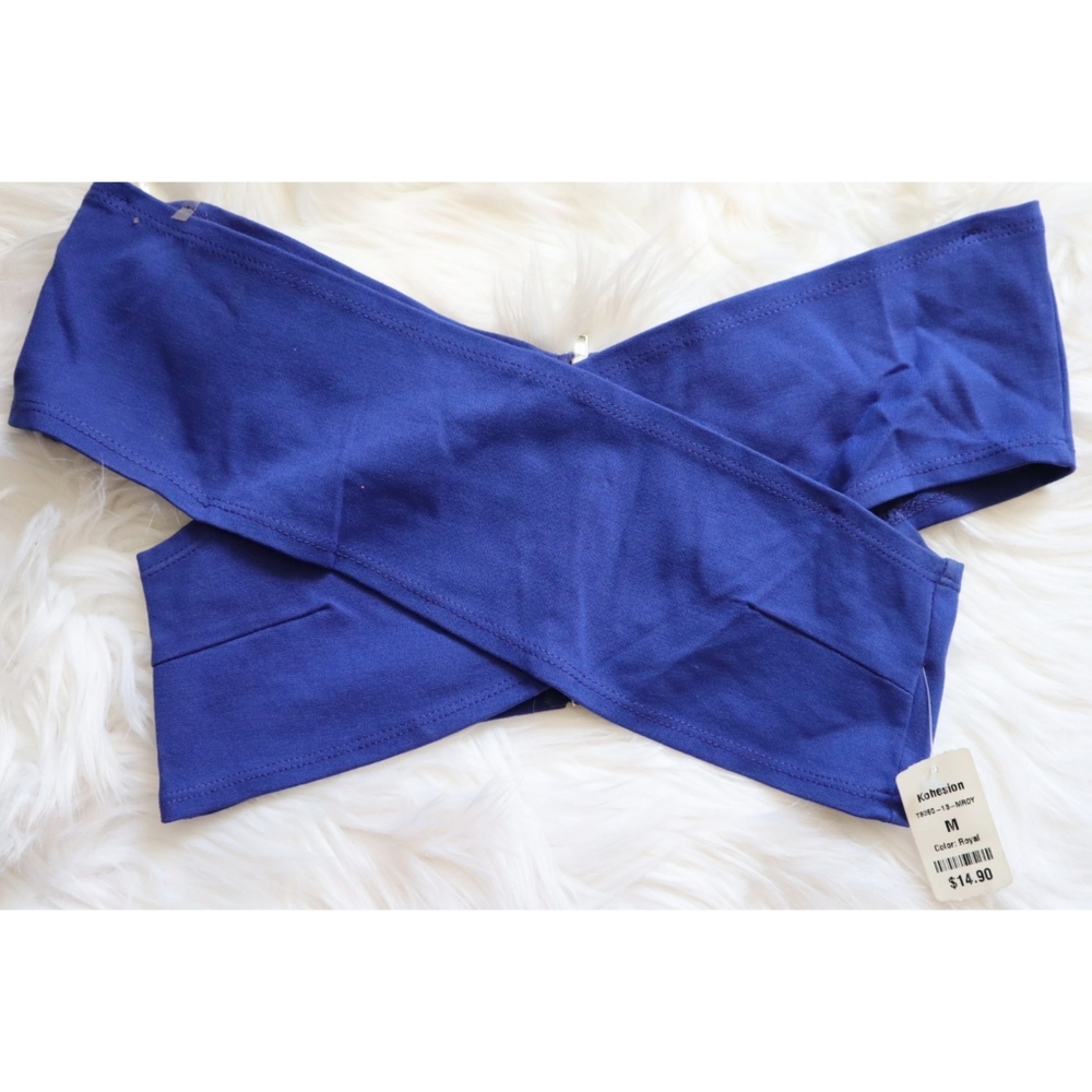 Criss cross off shoulder crop top